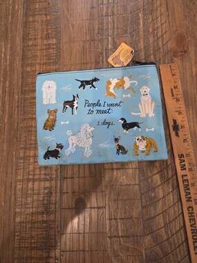 NWT! Zipper Pouch. People I Want to Meet: Dogs. Great For Doggie Bags Or Treats